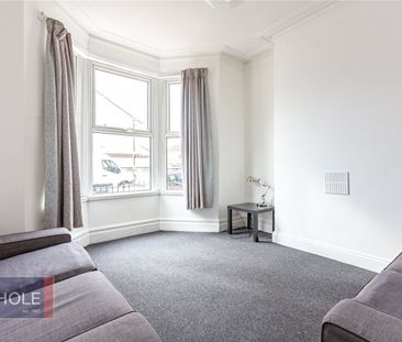 Muller Avenue, - Photo 5