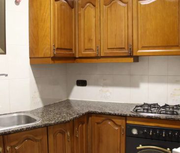 Room in a shared 6-bedroom apartment for rent in Sant Pere Santa Caterina i la Ribera. - Photo 1