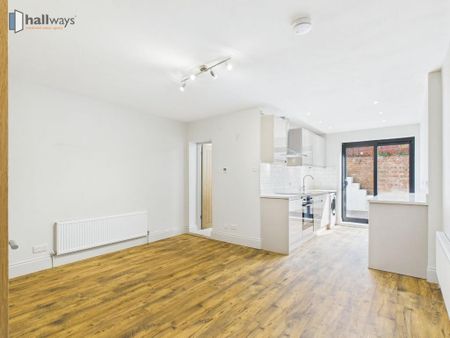 2 bedroom flat to rent - Photo 3