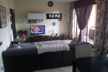 3 Bedroom Apartment For Rent in La Duquesa, Málaga - Photo 5