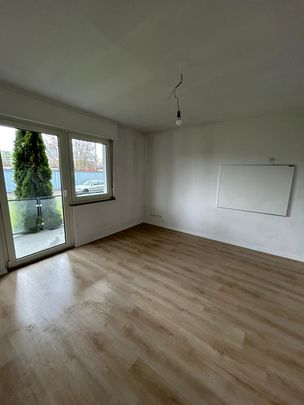 KR an CS am 19.03// MV zum 16.04 //Frisch renoviert und ab sofort frei ! - Photo 1