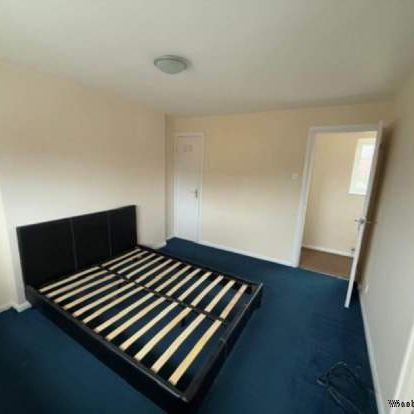 2 bedroom property to rent in Romford - Photo 1