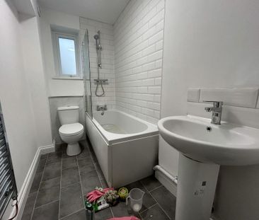3 bedroom property to rent - Photo 4