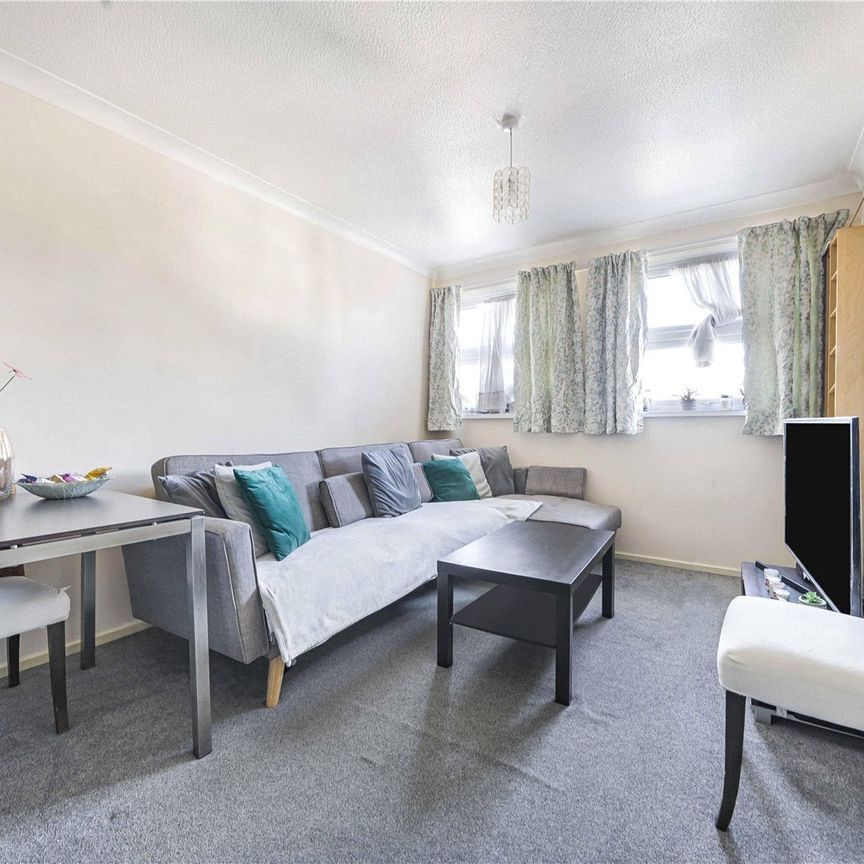 Fourways House, 121a Nelson Road, Twickenham, TW2 - Photo 1