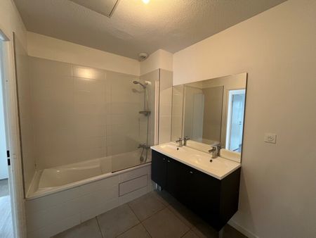 Location Appartement 3 pièces 66m² TOULOUSE 31100 - Photo 5