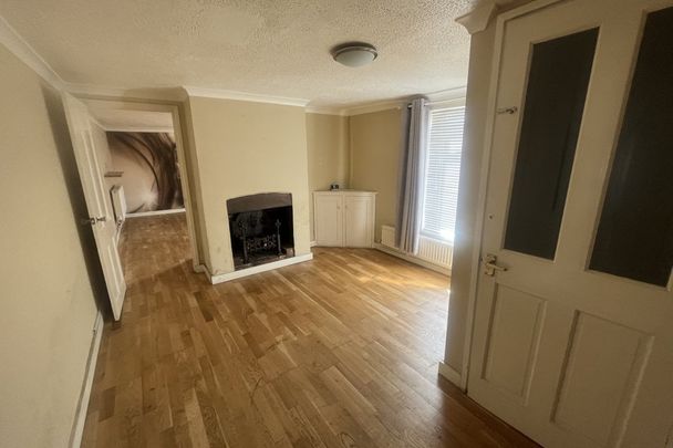 Newmarket Road - Photo 1