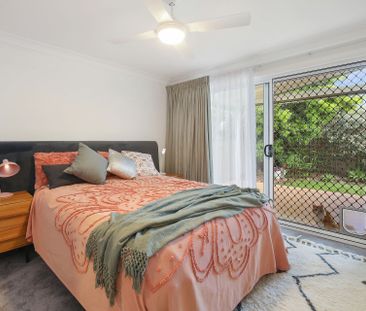 Perfectly positioned - Photo 2