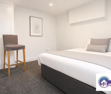 4 Bedroom Flat To Rent - Photo 3