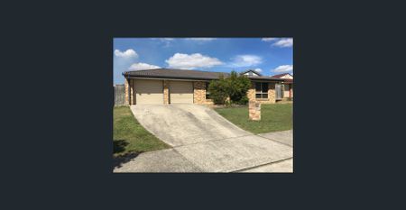 Beautiful Family Home in a Prime Location – Spacious, Modern & Move-In Ready - Photo 4