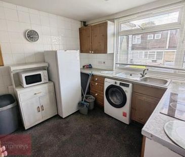 Aldykes, Hatfield, AL10 - Photo 6