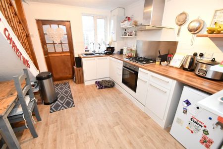 2 bedroom cottage to rent - Photo 4