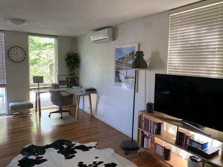 1/12 Westbury St, St Kilda East VIC 3183 - Apartment For Rent | Domain - Photo 2