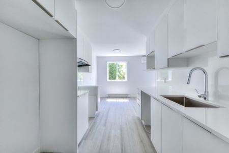 Appartement à louer - Longueuil (Le Vieux-Longueuil) (Parcours du Cerf) - Photo 3