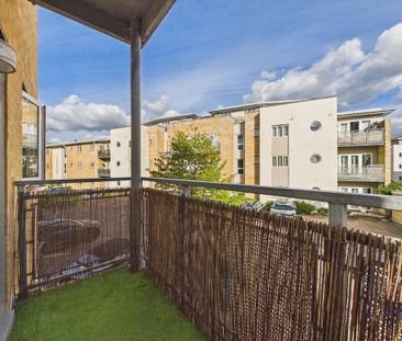 2 bedroom apartment to rent - Photo 4