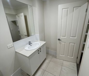 Bridgeman Downs - Photo 5