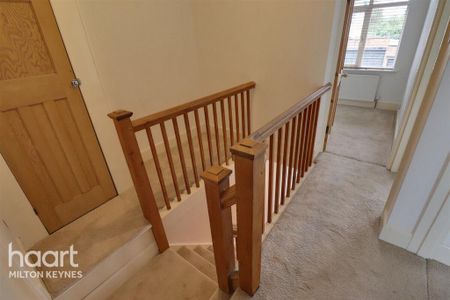 3 bedroom semi-detached house to rent - Photo 4