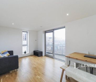 2 bedroom flat to rent - Photo 3