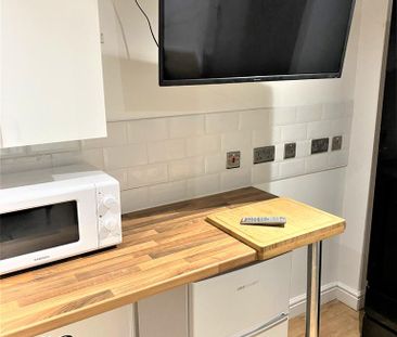 Studio to rent - Photo 5