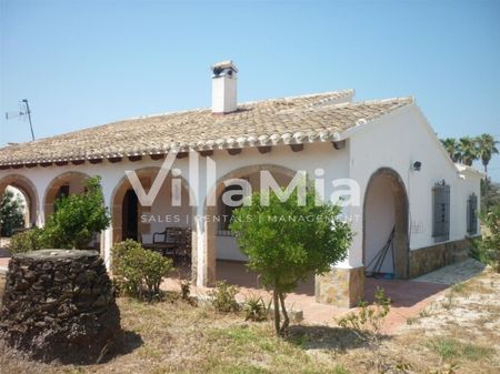 Villa in Javea for long-term rental VMR 2138 - Photo 5