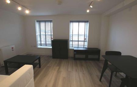 High Street, Barnet, EN5 - Photo 2