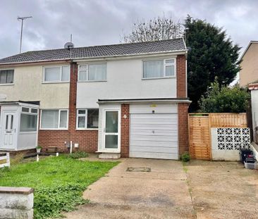 3 bedroom semi-detached house to rent - Photo 2