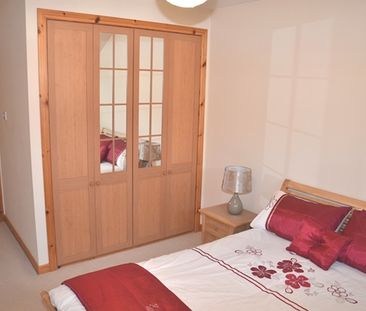 2 bedroom apartment to rent - Photo 3