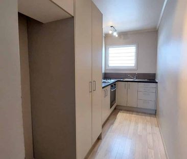 2 Bedroom Flat in Whitiora - Photo 3