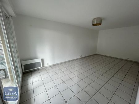 Location Appartement 2 pièces 48m² LAVAL 53000 - Photo 5