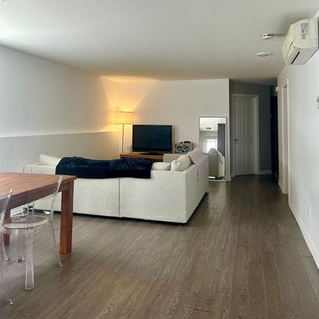 Grand 4 1/2 + bureau à louer à Laval (Auteuil) - Photo 3