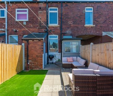 2 bed terraced house to rent in Manor Road, Wakefield, WF2 - Photo 5