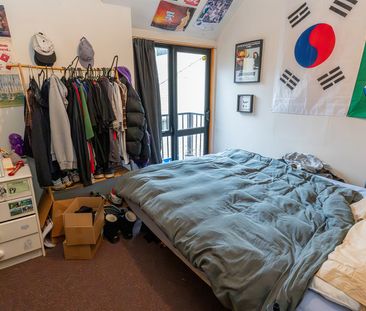 Group of 4, 5 or 6? Let’s talk - Quality Campus Living 2026 - Photo 4