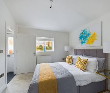 1 bedroom semi-detached bungalow to rent - Photo 3