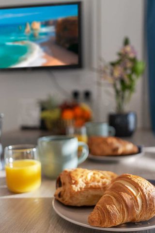 Magdalen Street - Photo 2