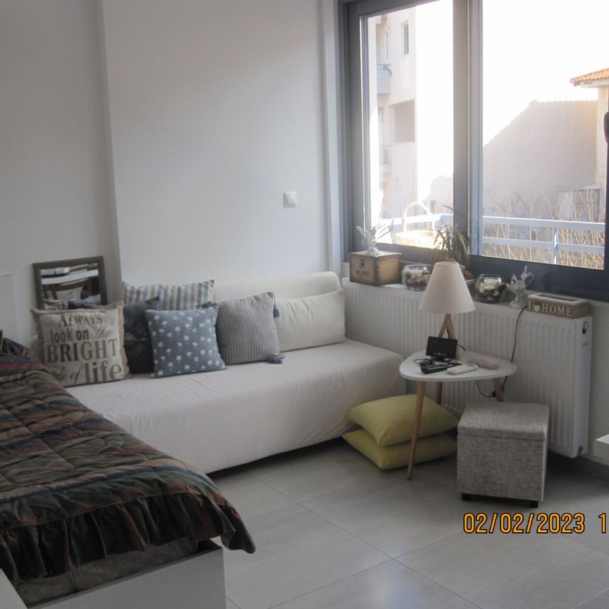 Studio/Γκαρσονιέρα για ενοικίαση - Λιβαδειά, - Photo 1