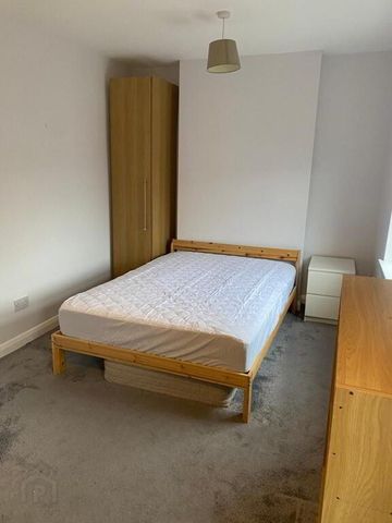 14 Windsor Drive, Belfast, BT9 7FH - Photo 2