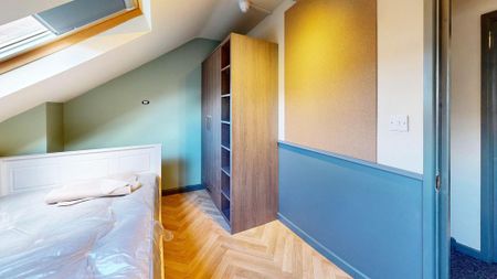 5 bedroom flat to rent - Photo 2