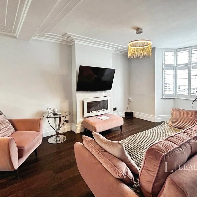 2 bedroom terraced house to rent - Photo 1