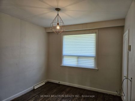 For Lease - 48 Barksdale Avenue, Toronto, Ontario - Photo 5