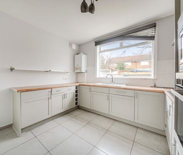 Courtney Road, London, SW19 - Photo 1