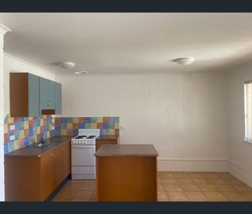 3/202 Plummer Street, South Albury, NSW 2640 - Photo 4
