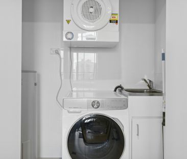 Fully Furnished. Perfectly Positioned. - Photo 5