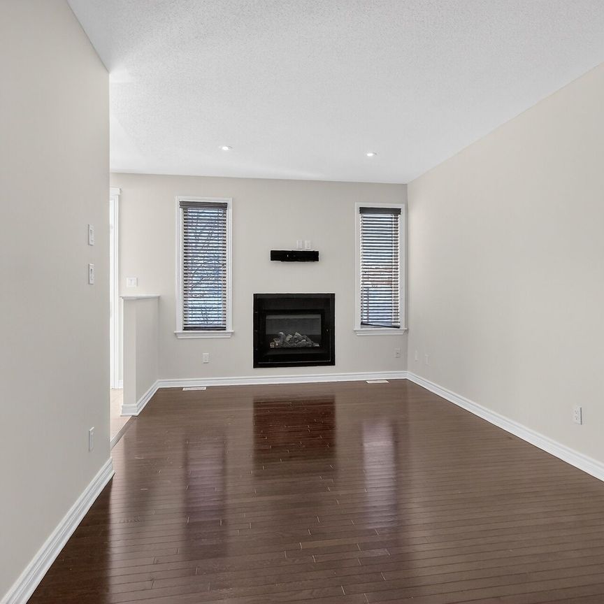 For Lease - 184 HIGHBURY PARK Drive, Barrhaven, Ontario - Photo 1