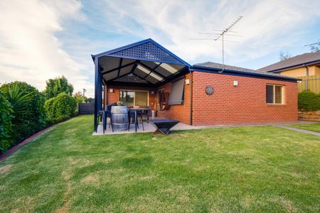 East Albury 3-bedroom Home - Photo 5