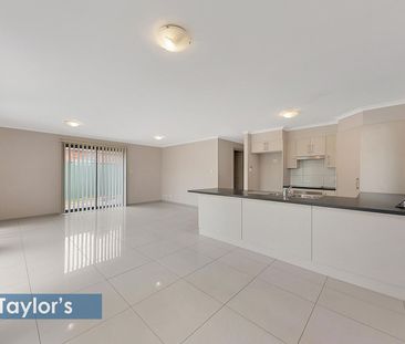 LOVELY 3 BEDROOM VILLA - Photo 6