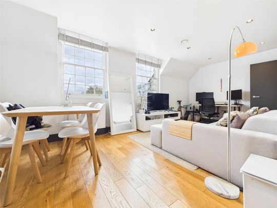 1 bedroom apartment to rent - Photo 1