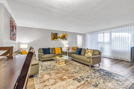 For Lease - 61 Richview Road Unit# 410, Toronto, Ontario - Photo 2