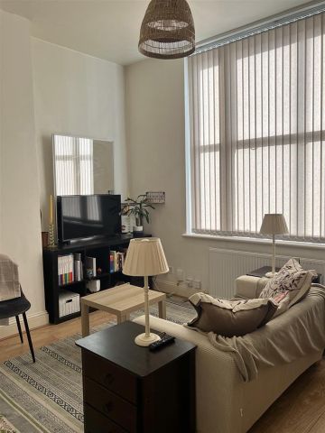 1 Bed Flat, Stockwell Road, SW9 - Photo 5