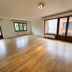 Appartement te huur in Sint-Pieters-Woluwe voor € 1.600 met 3 slaapkamers - Photo 3