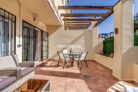 House in Calahonda, Costa del Sol - Photo 5
