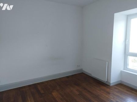 SAINT LAURENT DU PAPE- Maison de village avec terrasse - Photo 4